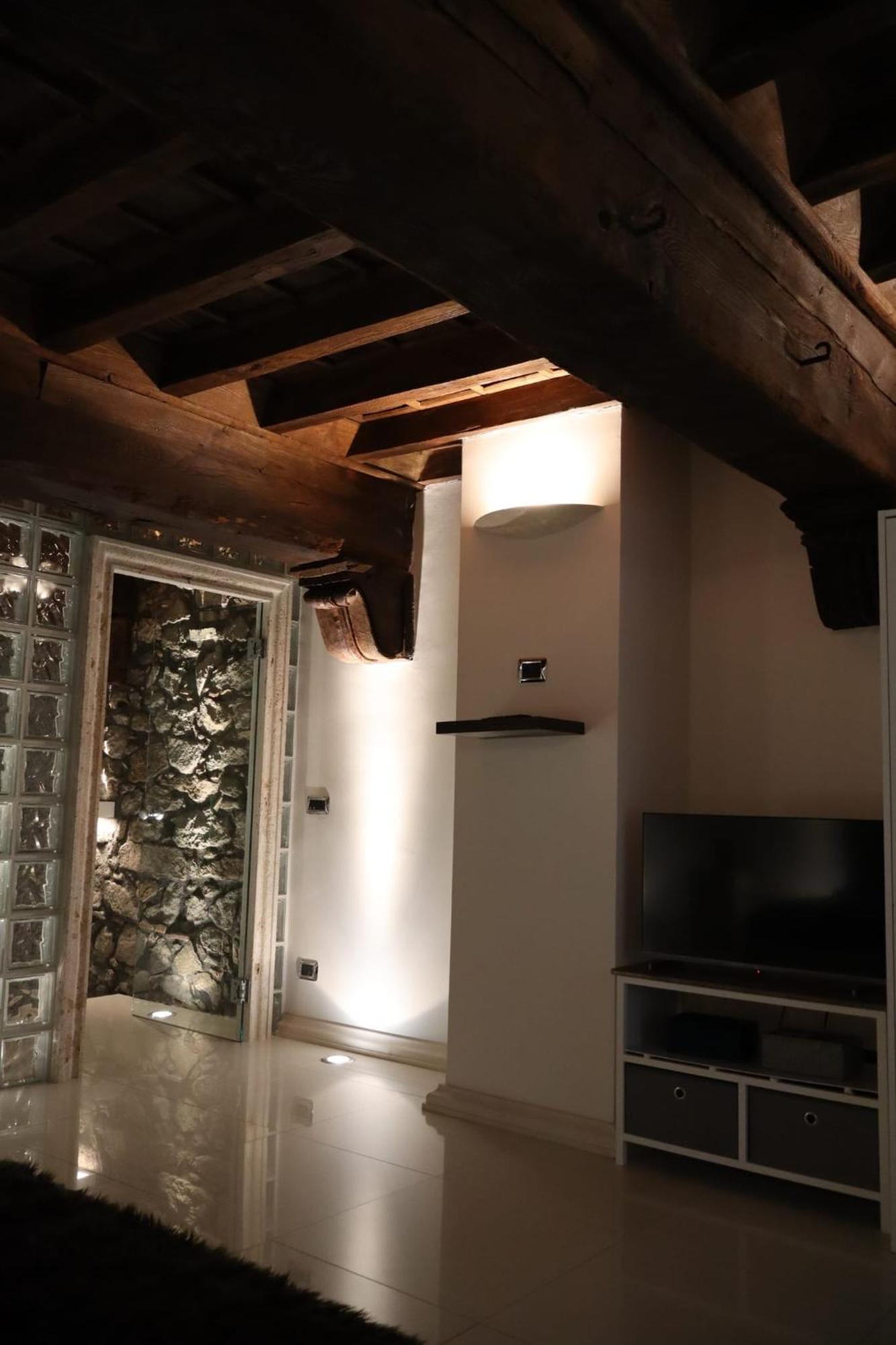 White Loft & Spa Витербо Экстерьер фото