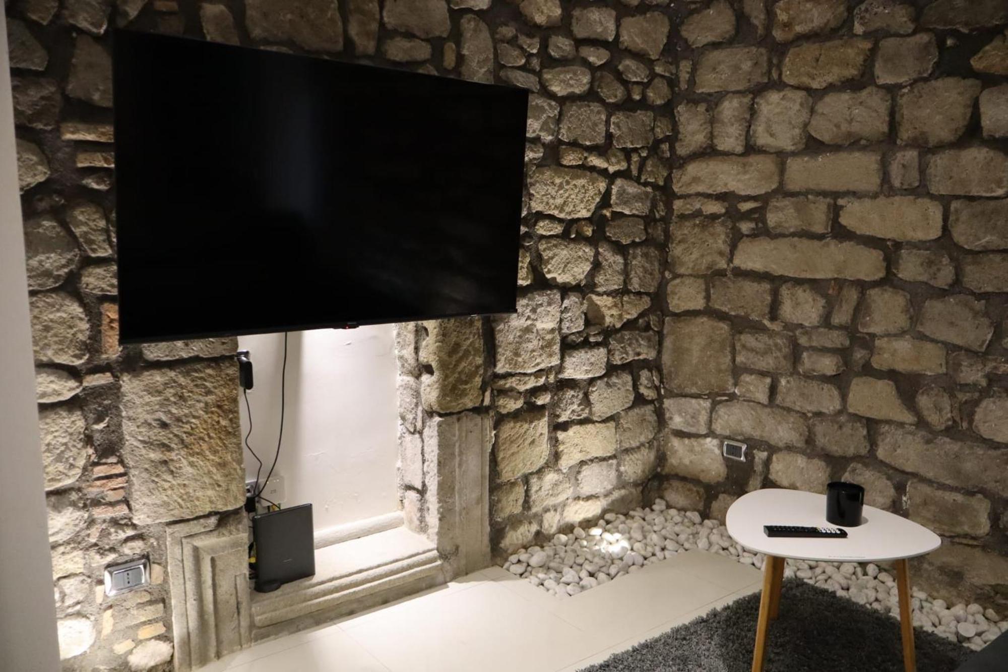 White Loft & Spa Витербо Экстерьер фото
