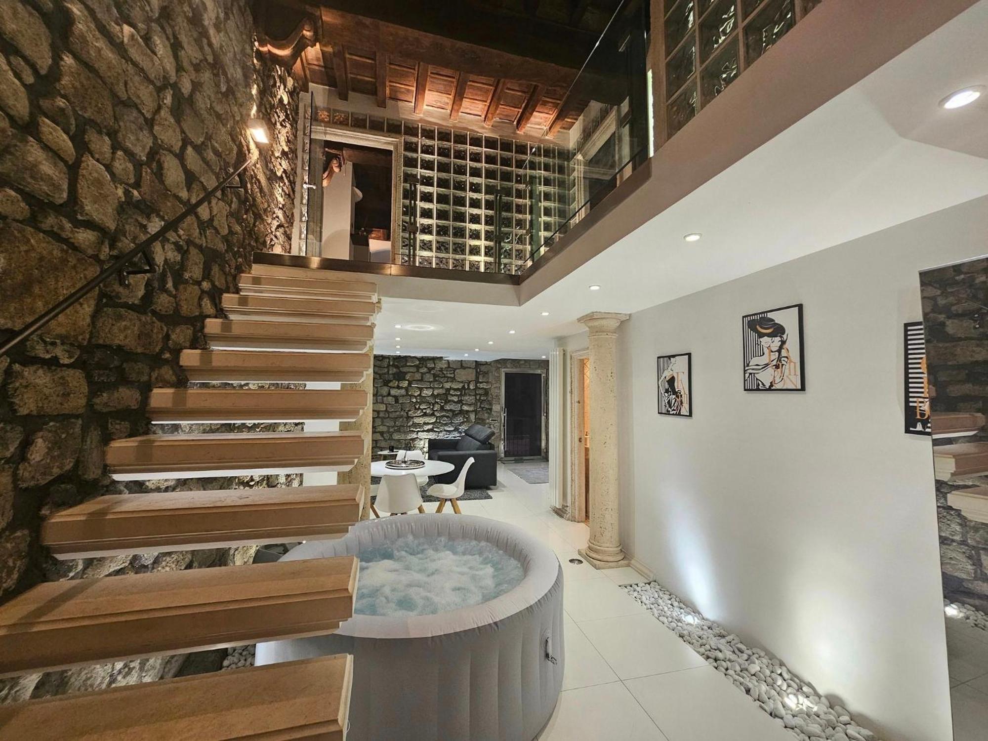 White Loft & Spa Витербо Экстерьер фото